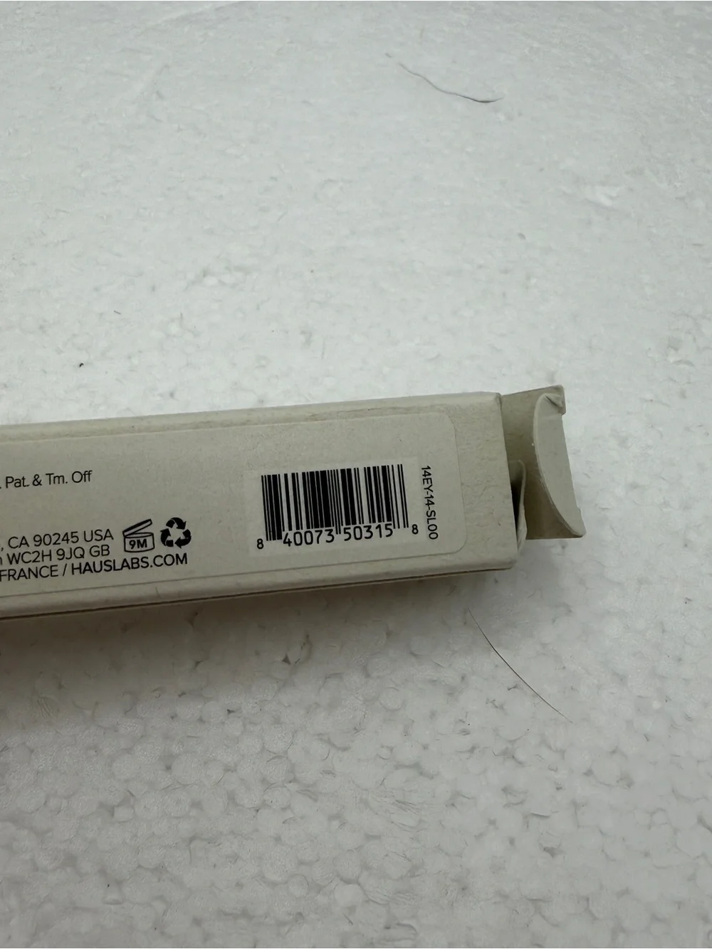 HAUS Labs Eyeliner in beige matte
